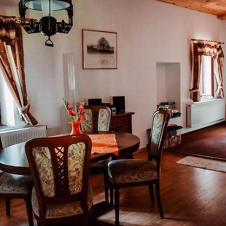 Zidovna Vysoky Chlumec Aparthotel Exteriör bild